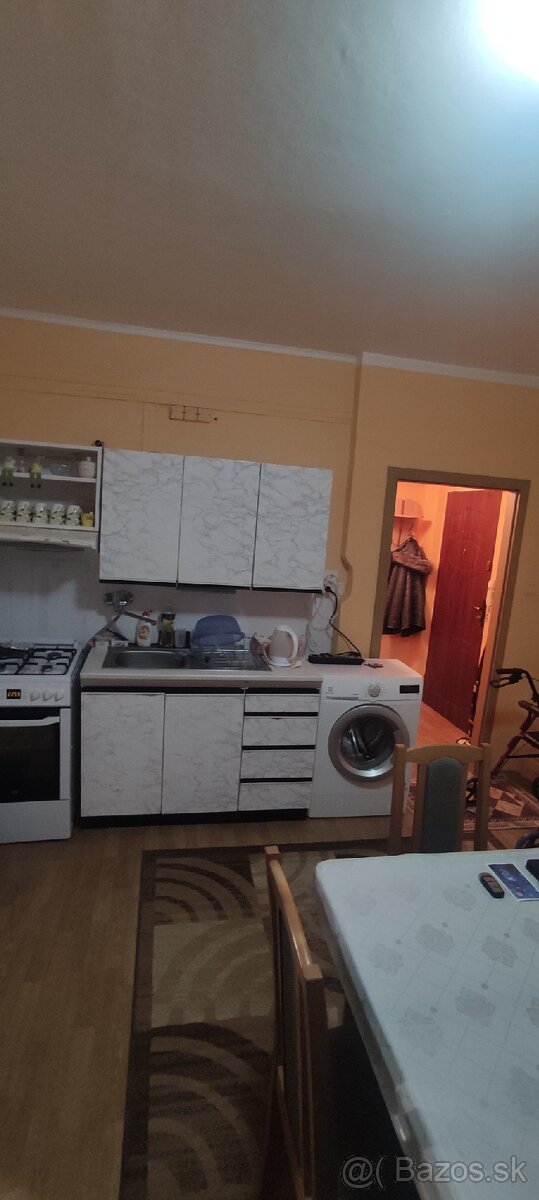 1izbovy byt predaj - 3