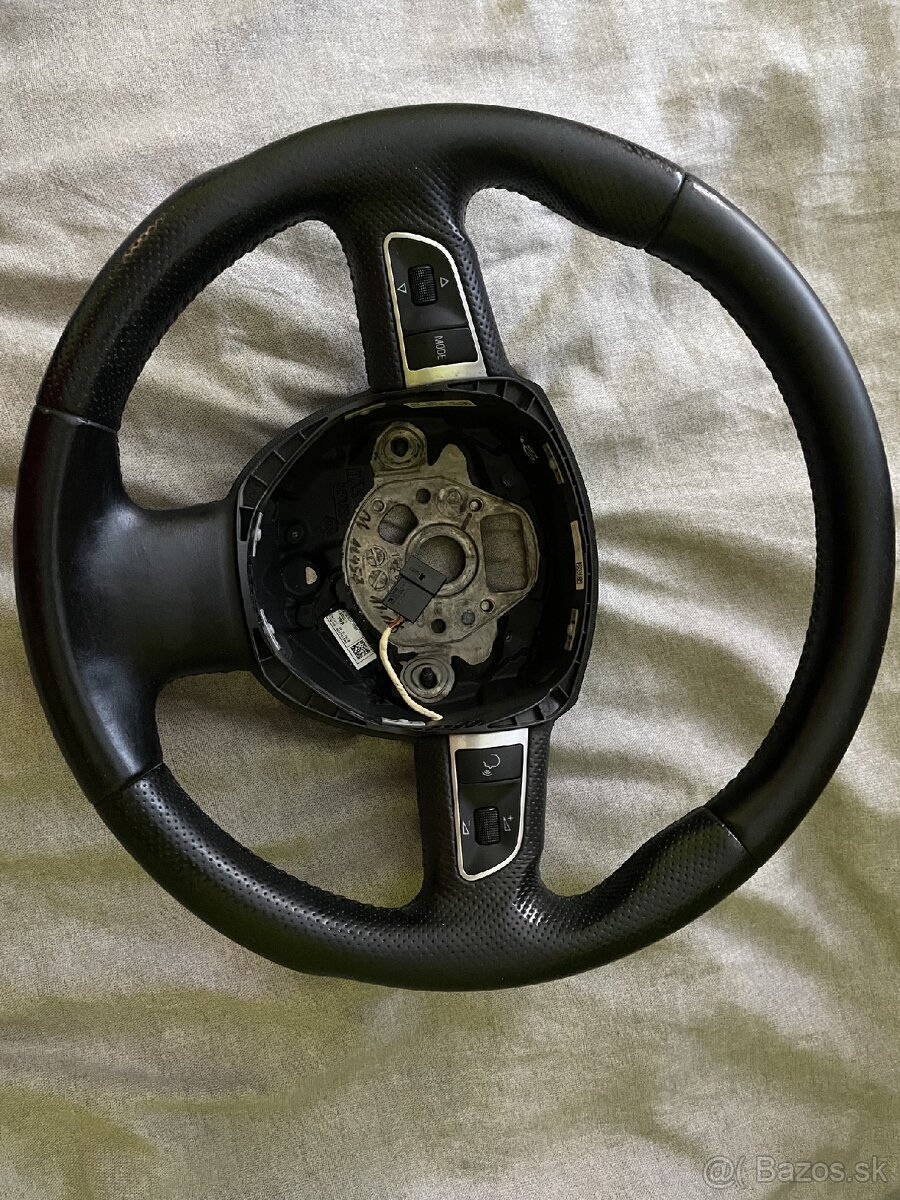 Volant audi a4 b8 trojramenný - 3