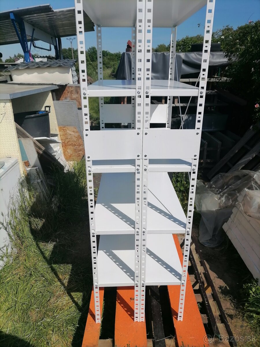 Predám zánovné plechové regále - 3