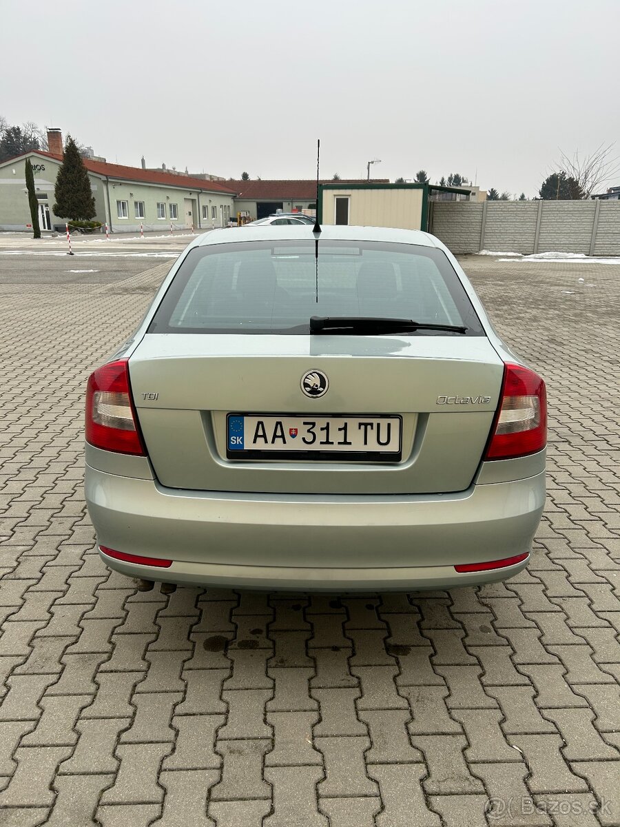 Škoda Octavia 2, 1.9 TDI 77kw - 3