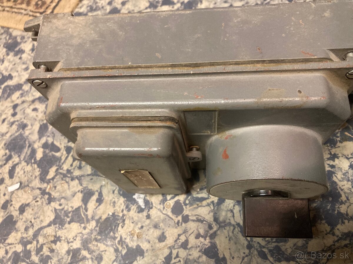 Predám vypínač - 3