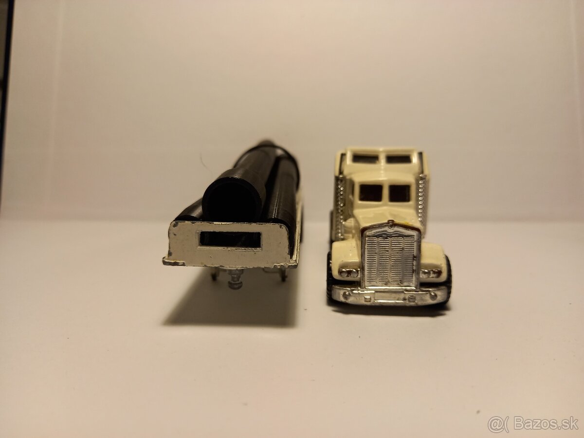 MATCHBOX CONVOY - KENWORTH AERODYNE+RÚRY - 3