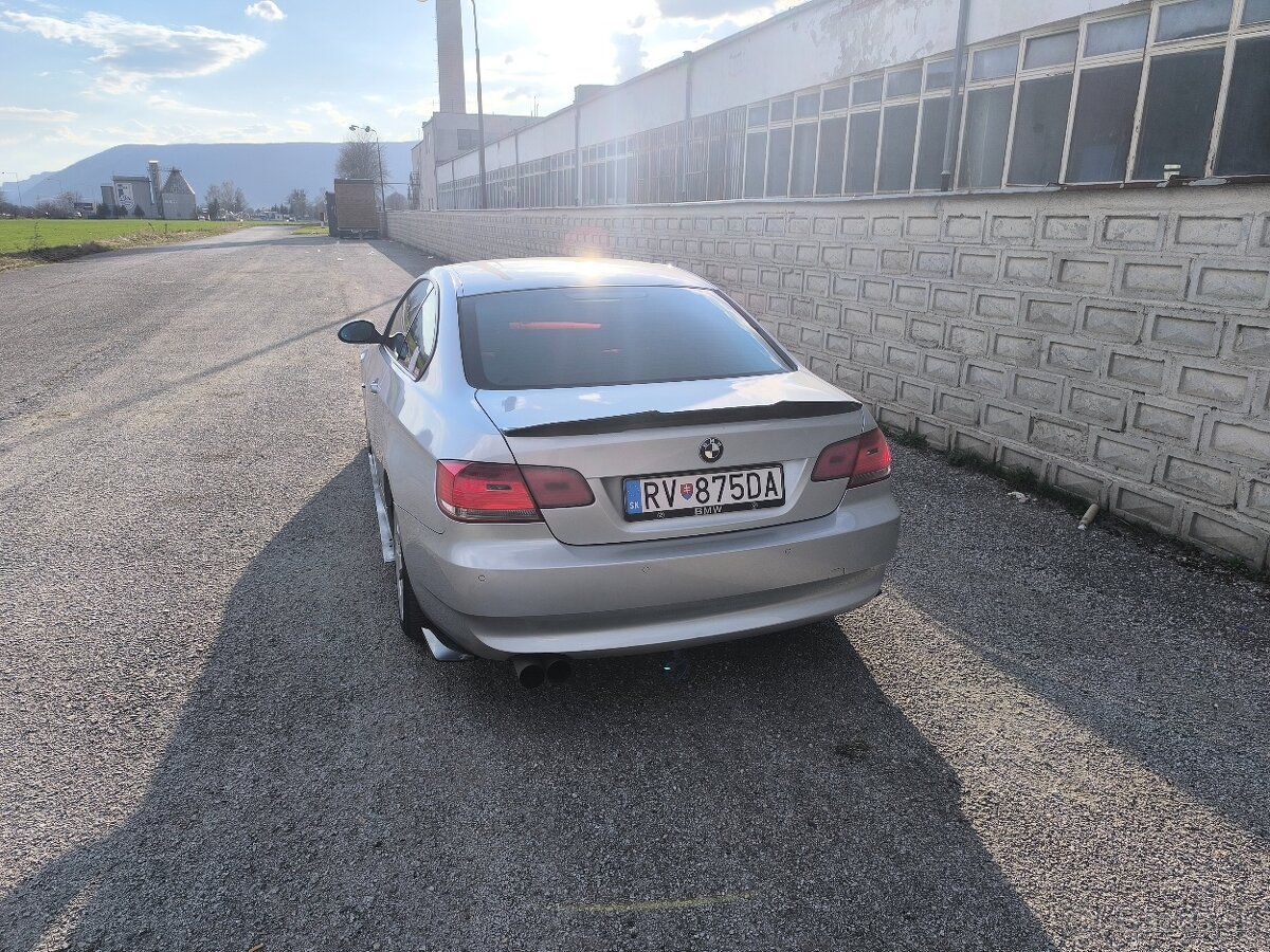 BMW E92 320i - 3