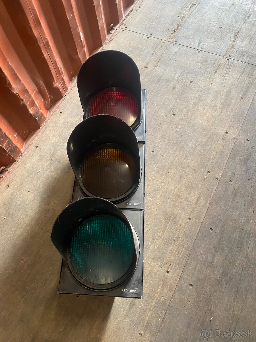 Predám semafóry - 3