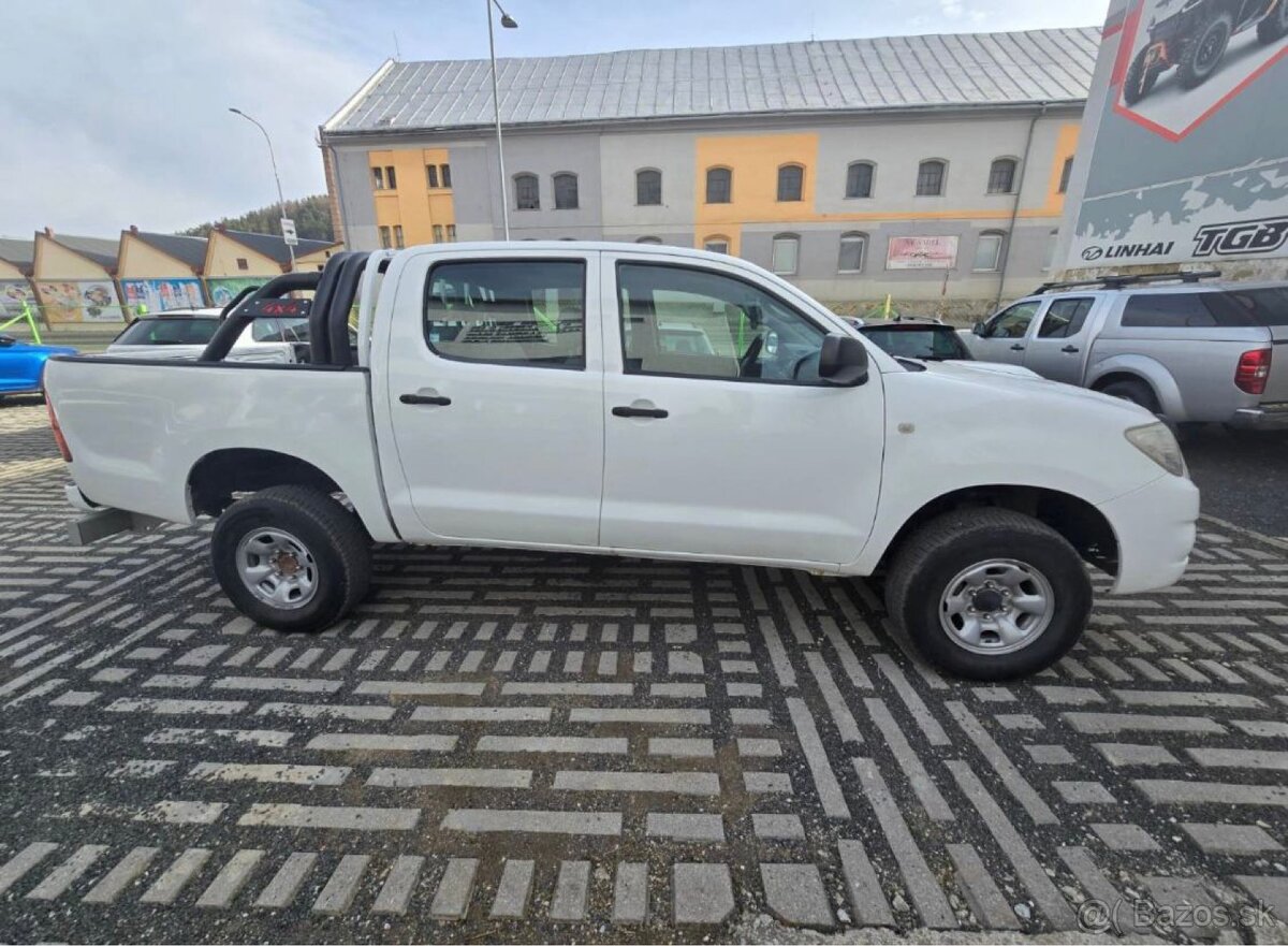 Toyota Hilux 2.5 D-4D 106kW – 2011