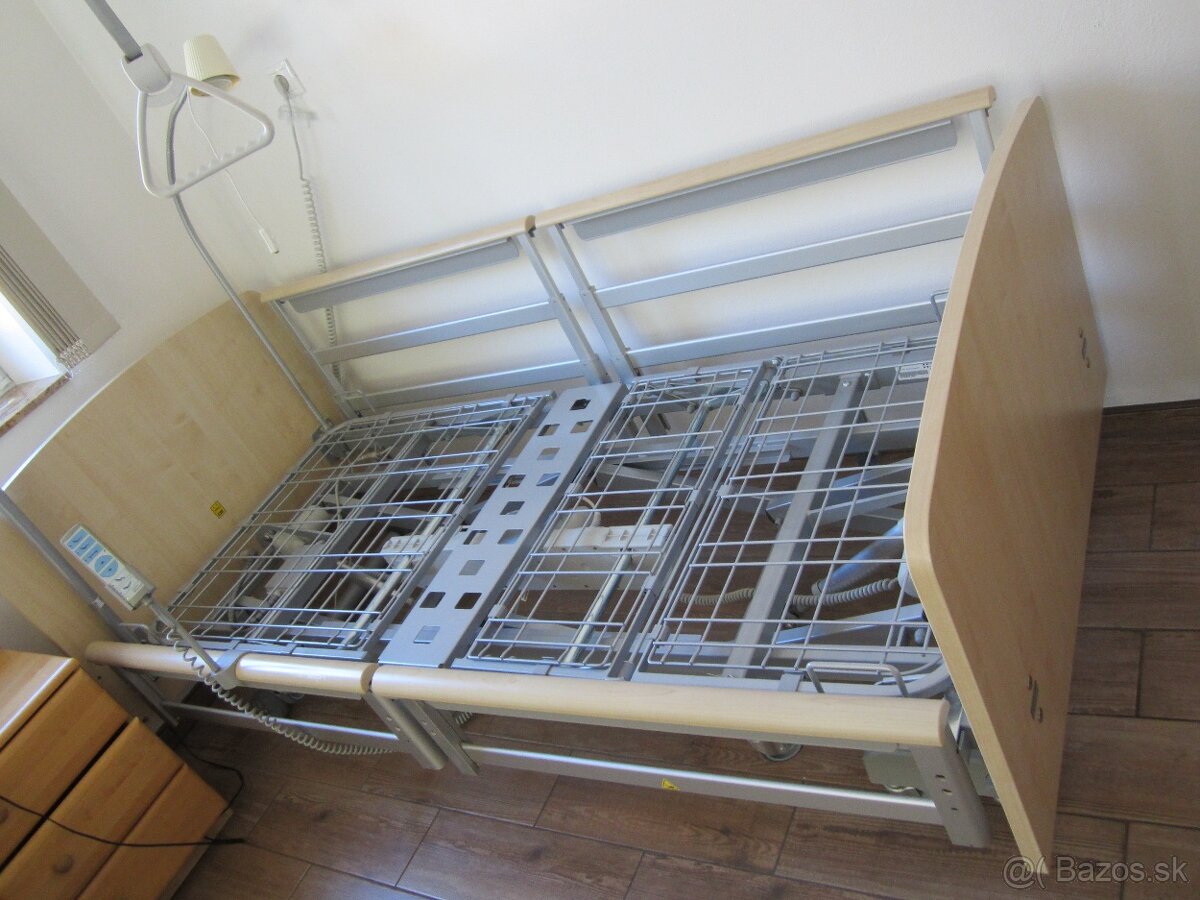 Polohovateľná elektrická posteľ - 3