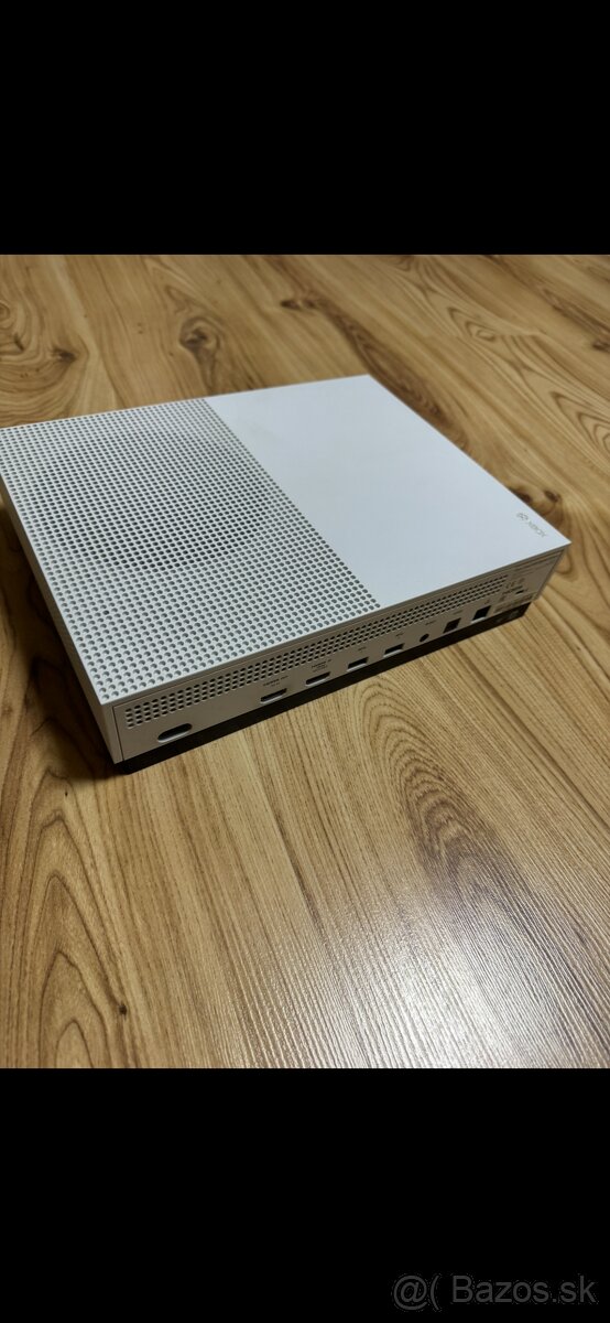 Xbox one S - 3
