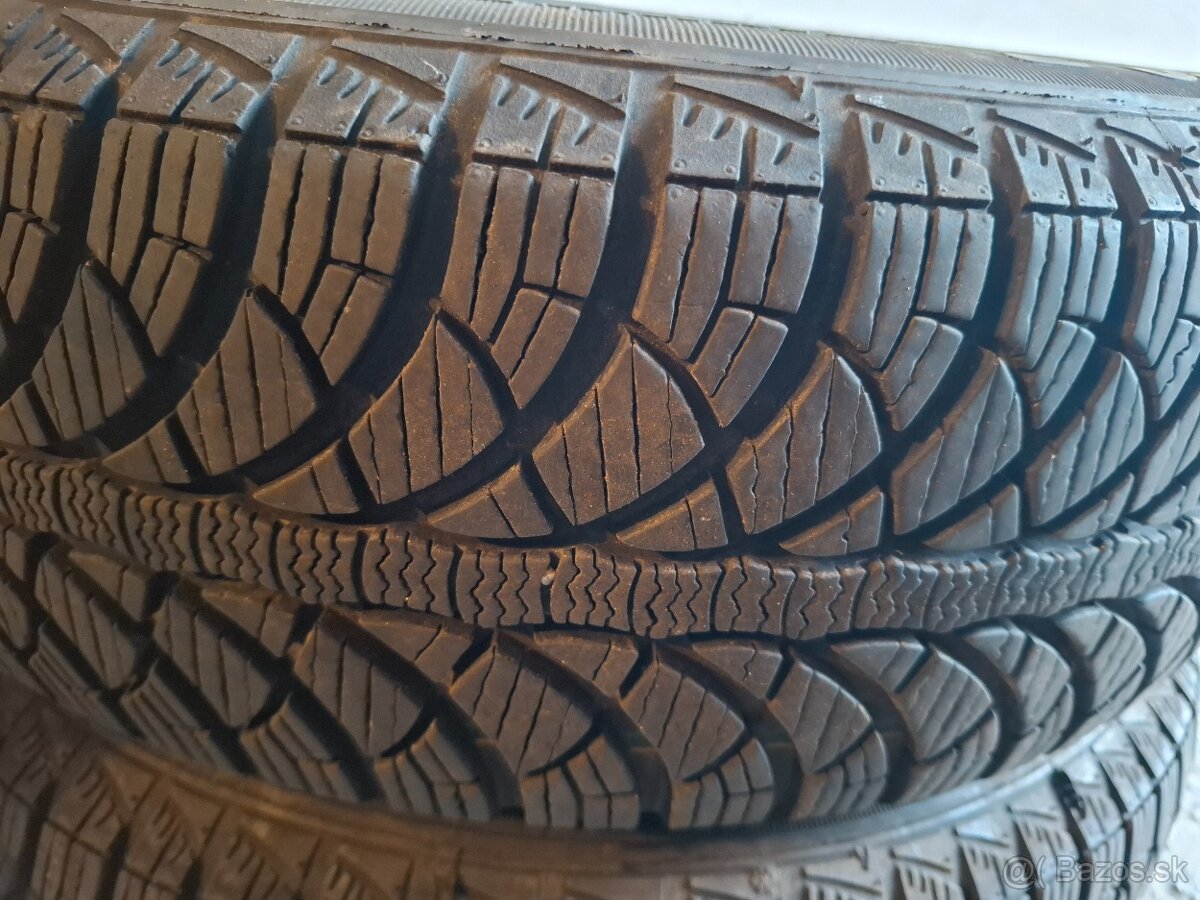 205/50 r17 celoročné pneumatiky Vredestein - 3