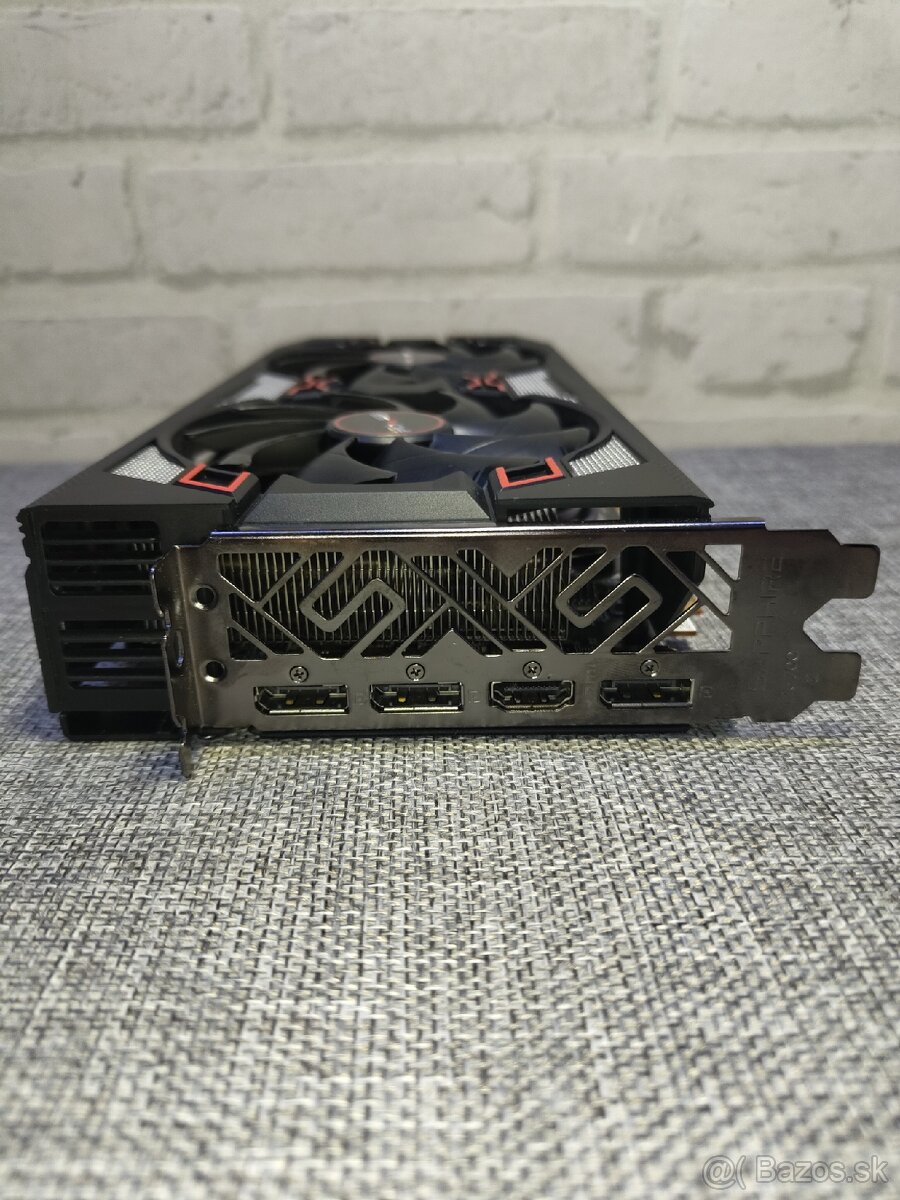 Sapphire Radeon RX 5700 XT - 3