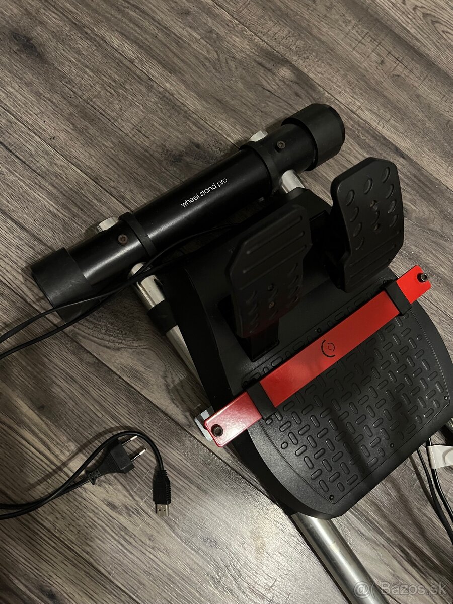 Stojan pre volant + volant s pedálmi - 3