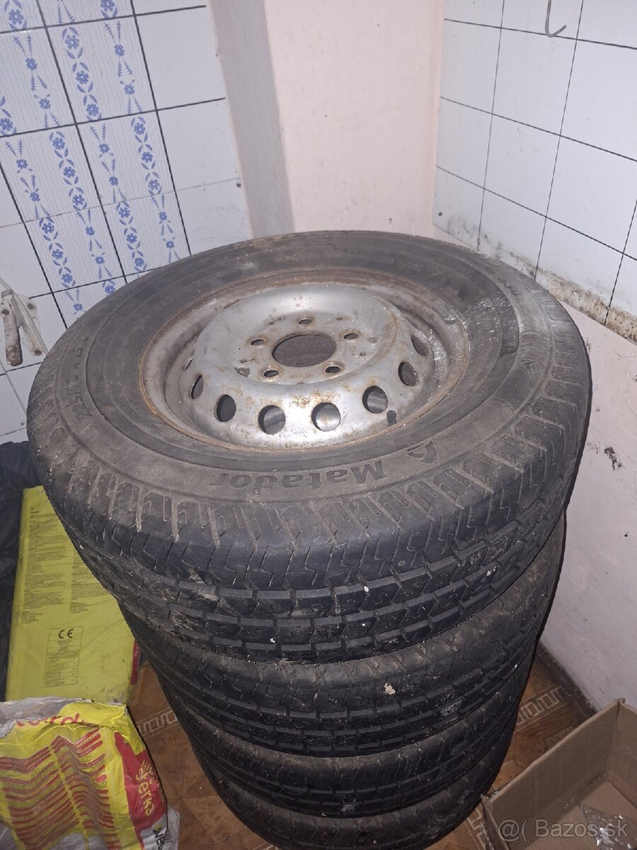 Vw lt, sprinter 225/70r15 c 5x160 - 3