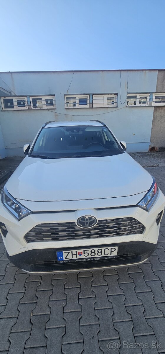 Predám Toyota RAV4 - 3