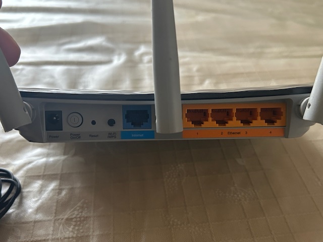 Predám WIFI router TP link - 3