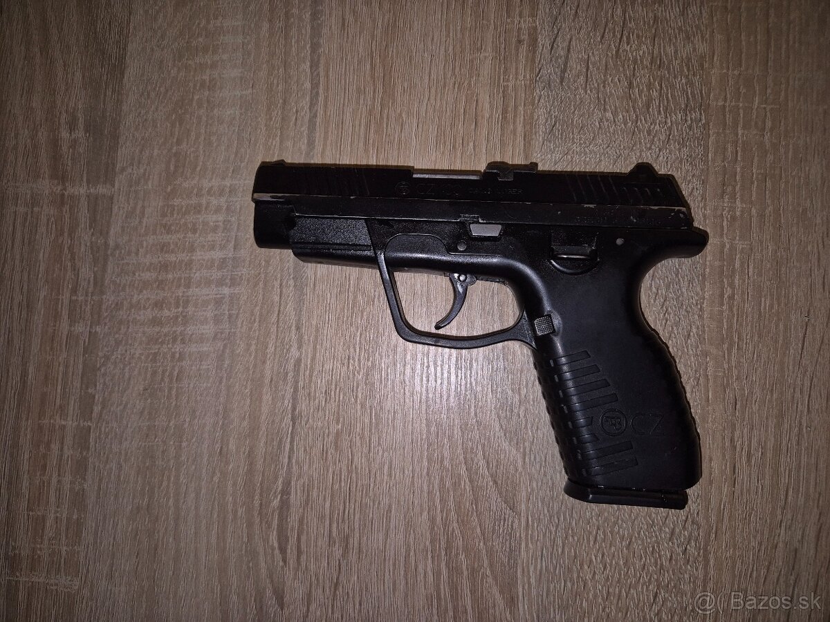 CZ100 - 3