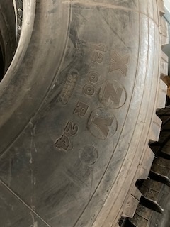 Pneu Michelin X, 12,00 R 24 - 3