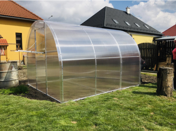 Predám nový hliník/polykarbonátový skleník 2,5 x 2 m - 3
