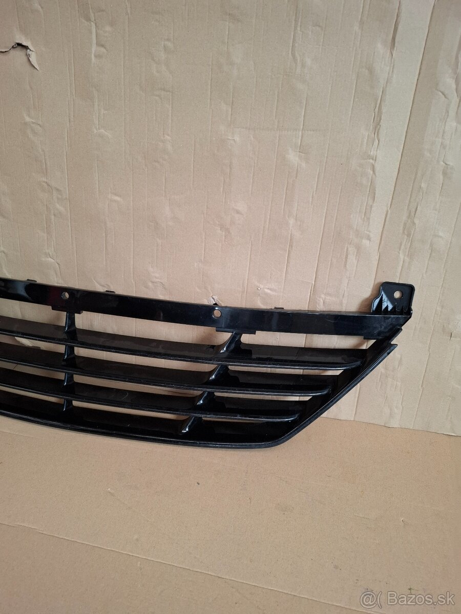 Hyundai ix35 mriežka chladiča narazníka - 3