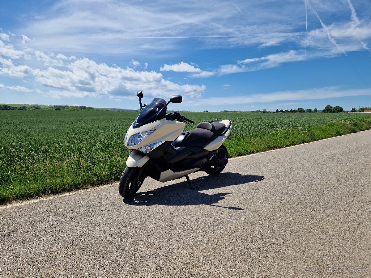Predám YAMAHA T Max 500 - 3