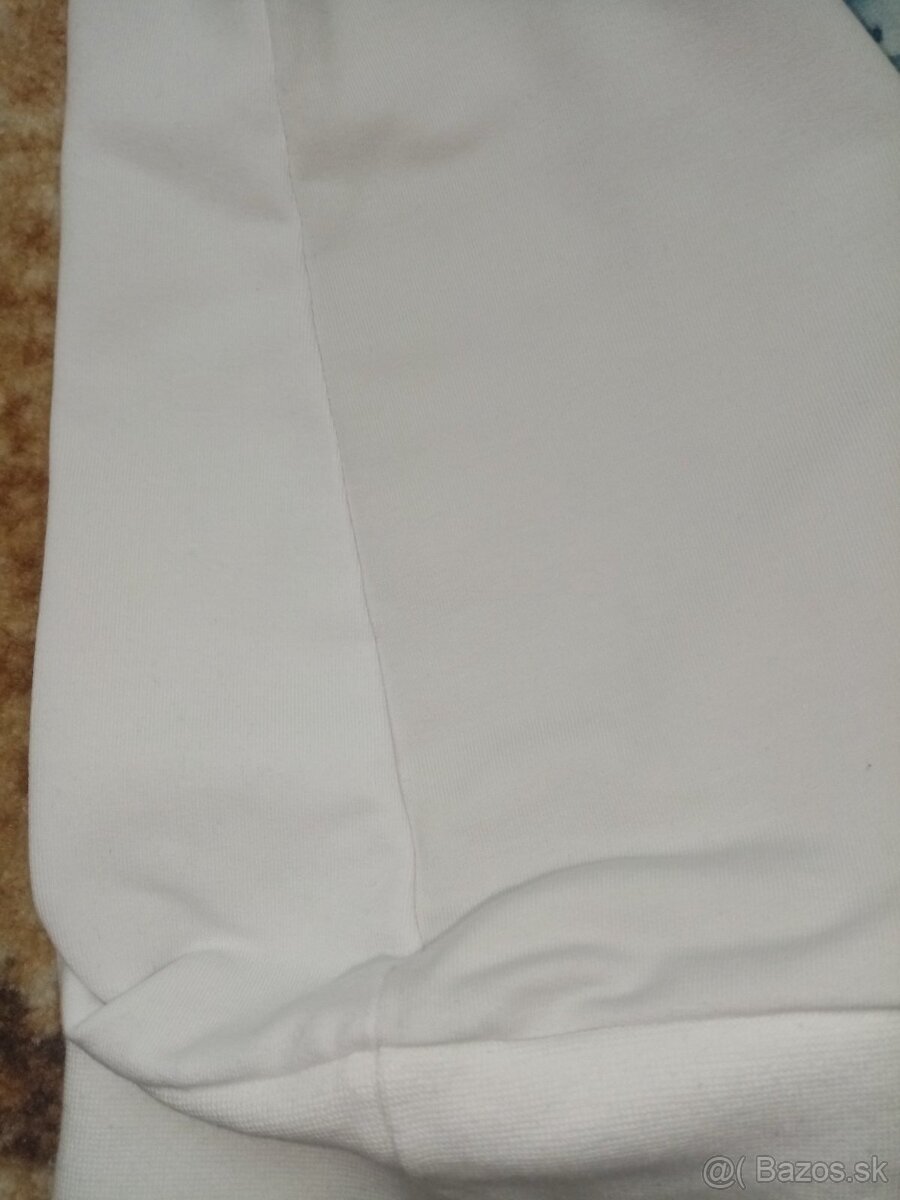 Handmade mikiny, teplaky a upletova sukna - 3