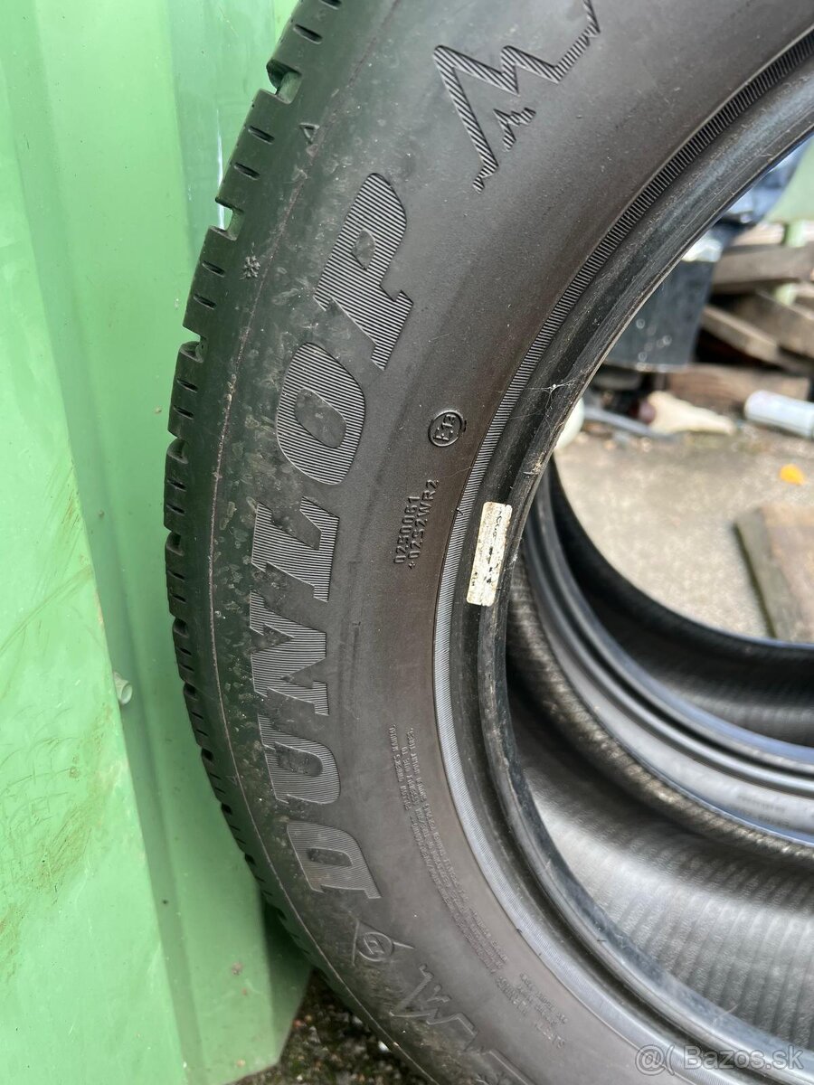 Zimné pneumatiky Dunlop 235/60R18 - 3