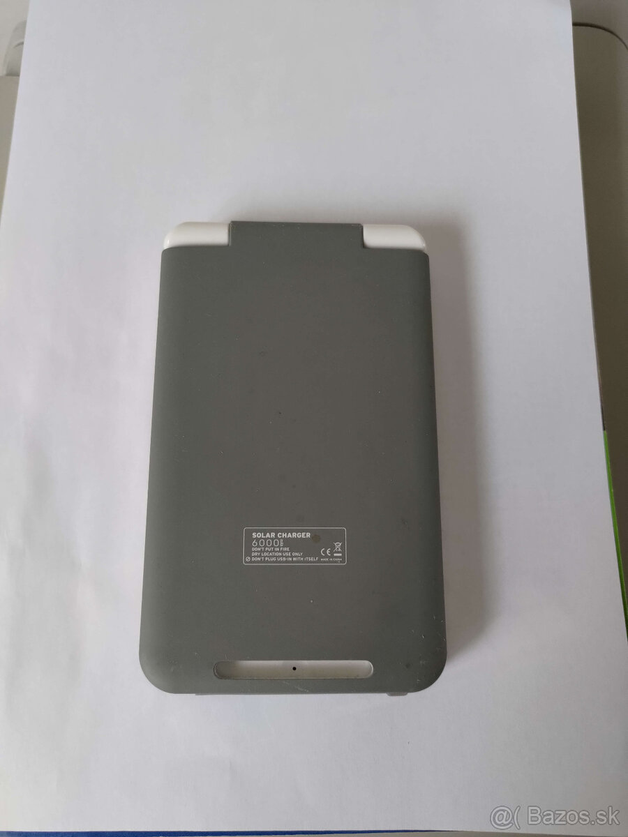 Značková solárna powerbanka Xtorm. - 3