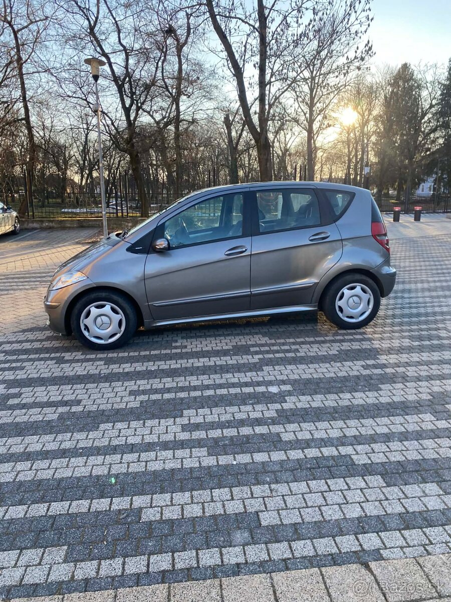 Predám Mercedes-Benz A 200 CDI - 3