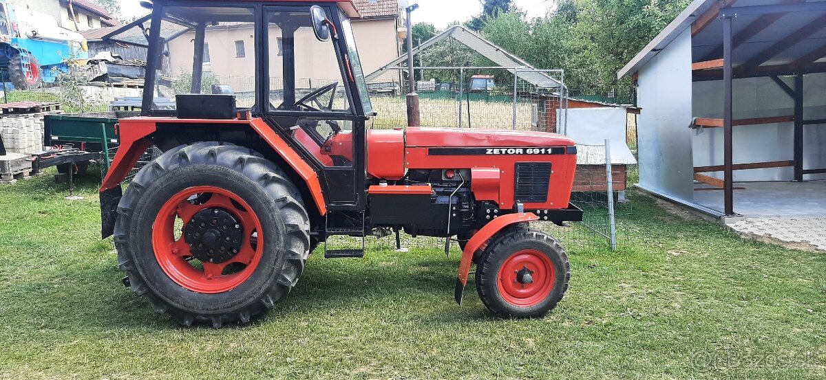 Rozpredám Zetor - 3