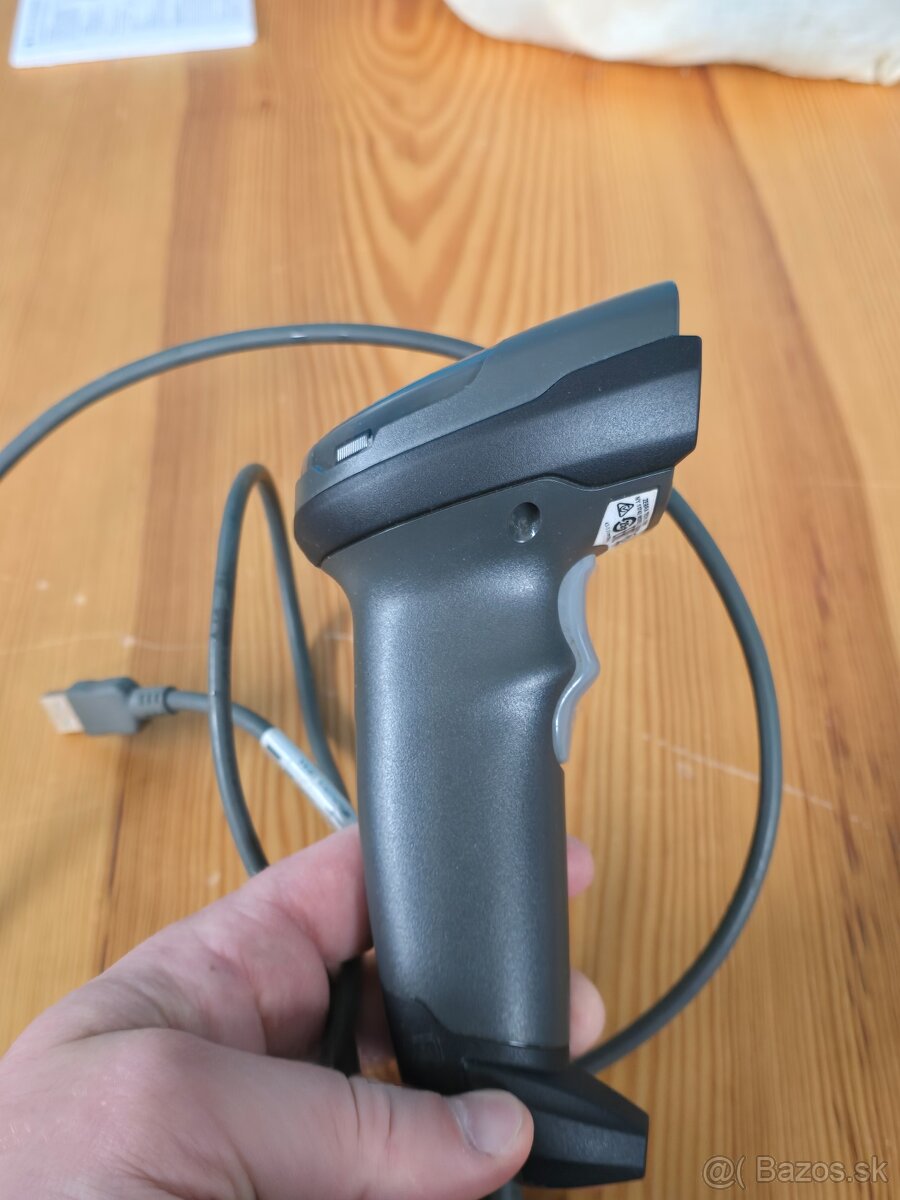Čítačka čiarových a QR kódov Zebra DS2208 - 3
