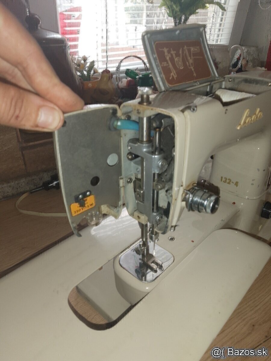 Plne funkcny kvalitny sijaci stroj Lada 132 -4 kufrikovy Pre - 3