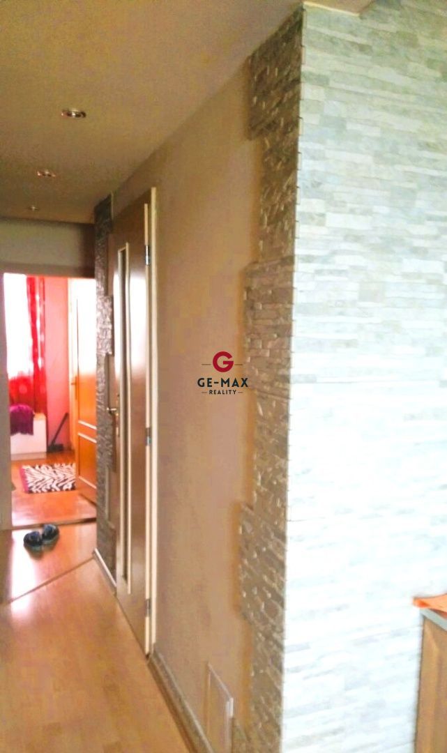 Zrekonštruovaný 3-izbový byt so saunou a balkónom – Michalov - 3