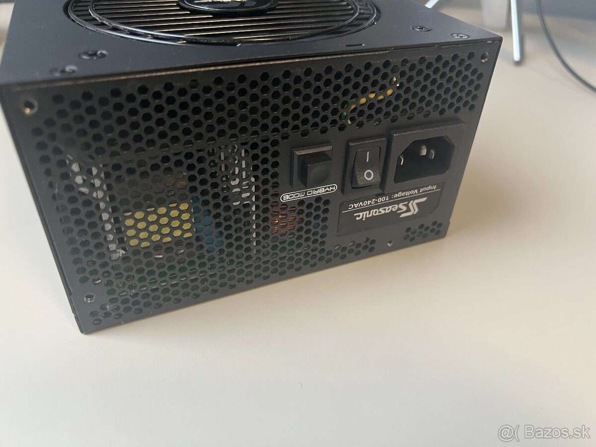 Seasonic Focus GX 650W 80-Plus Gold - 3