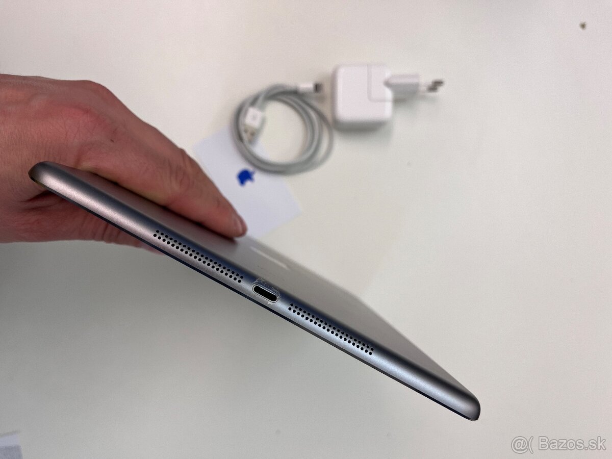 Apple iPad Air 16GB Wifi 1 gen. - 3