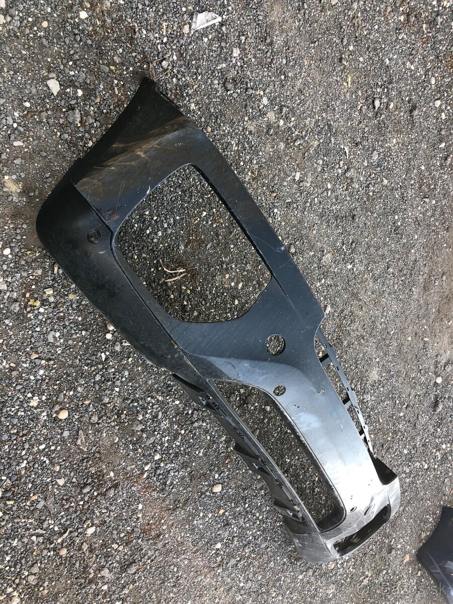 Diely BMW X5, X6 E70, E71 naraznik - 3