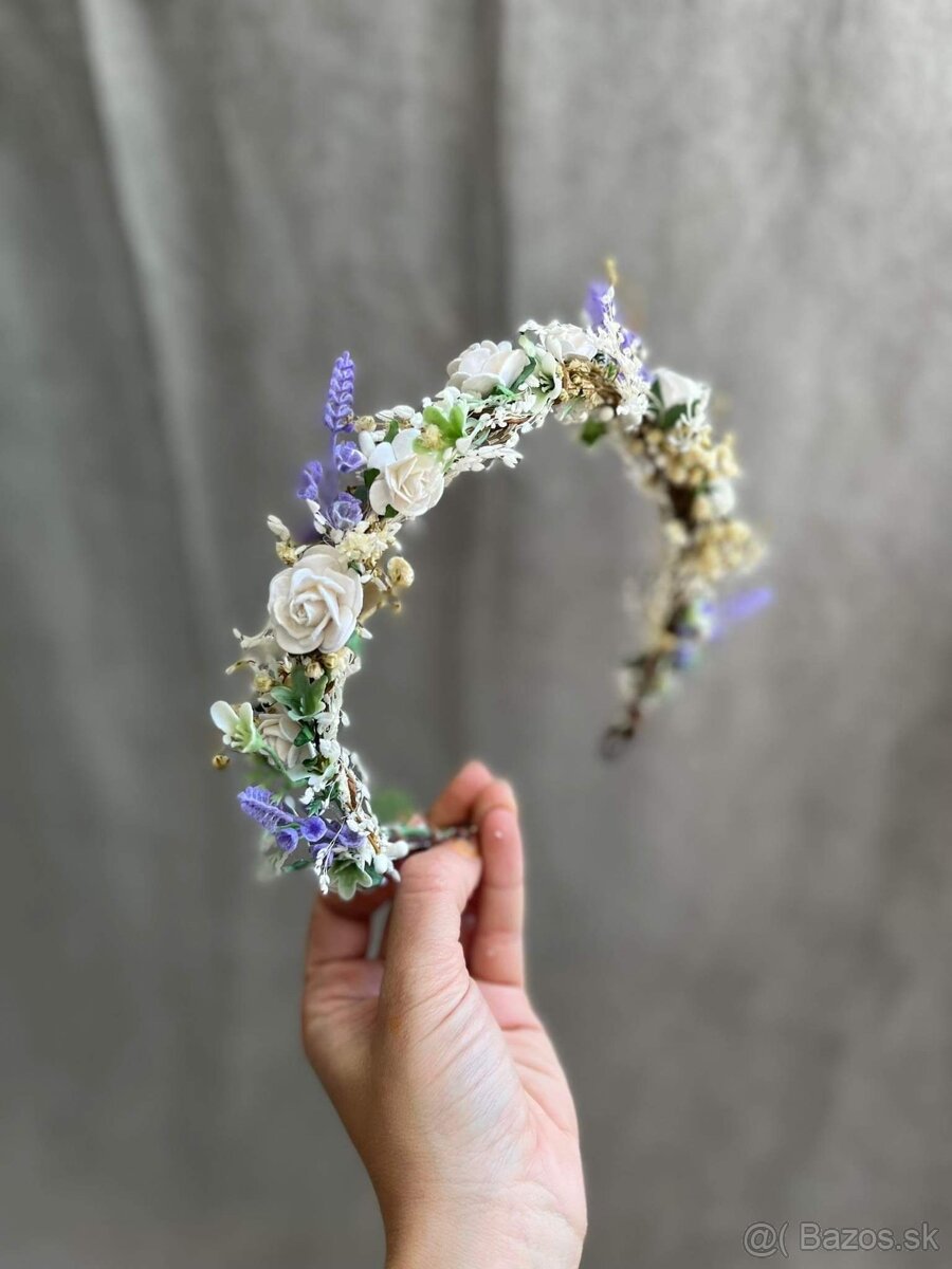 Magaela kytička, venček a pierko - 3