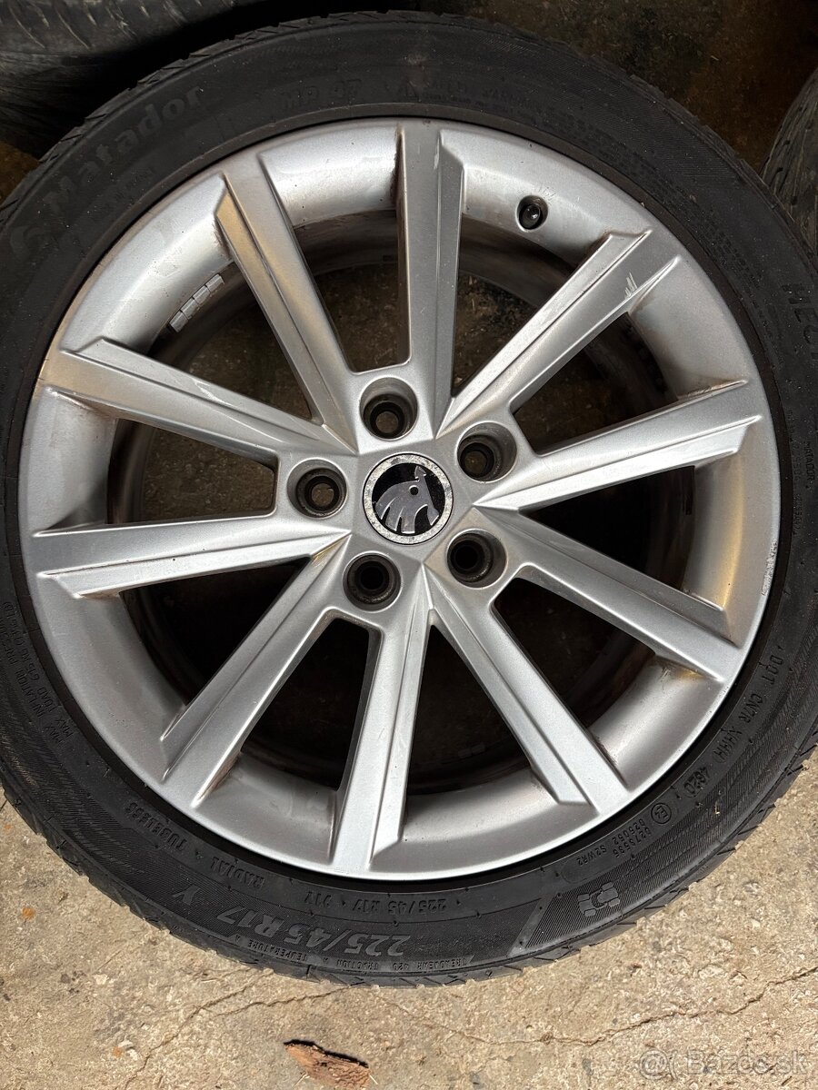 Škoda teron 5x112 R17 - 3