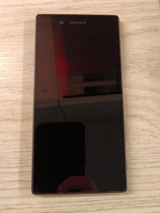 Sony Xperia Z5 - 3