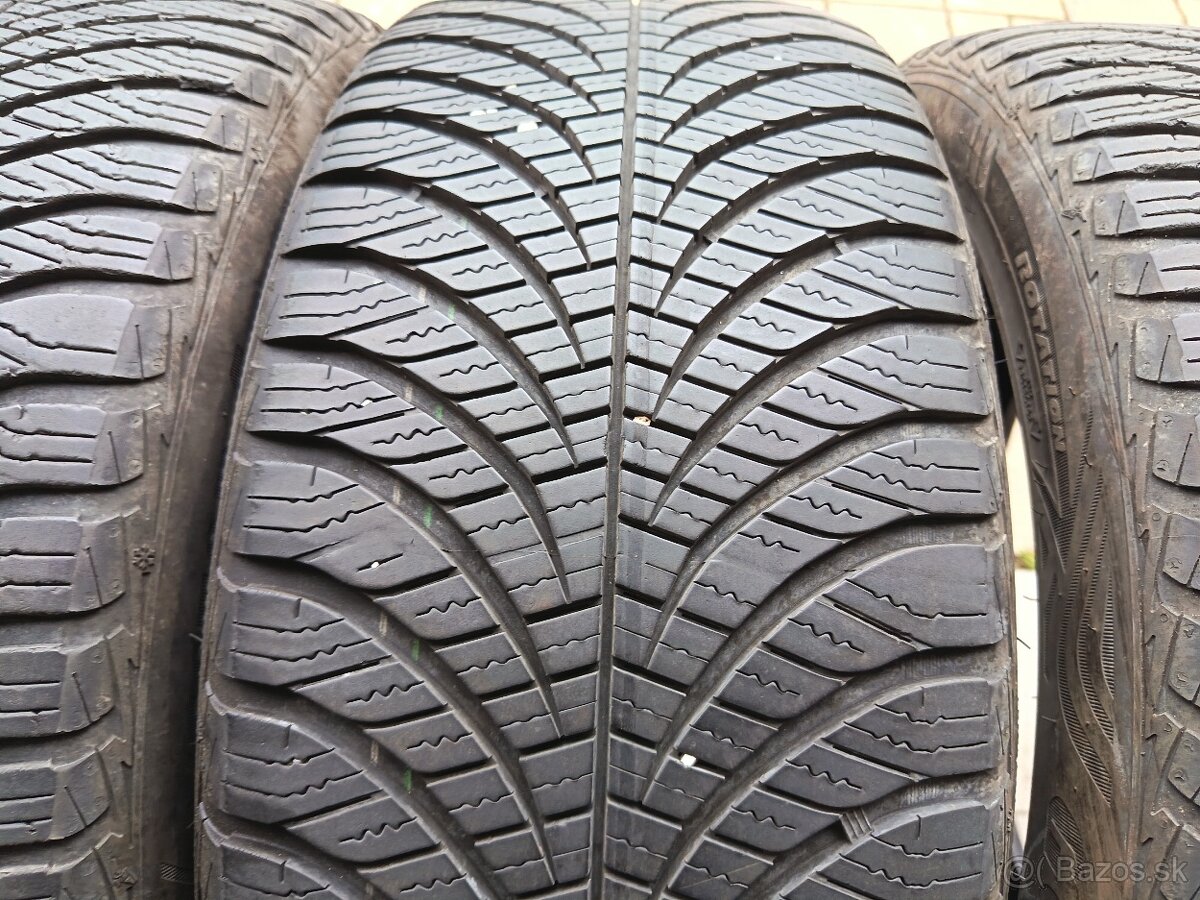 celoročne pneu Goodyear 225/45 R19 - 3
