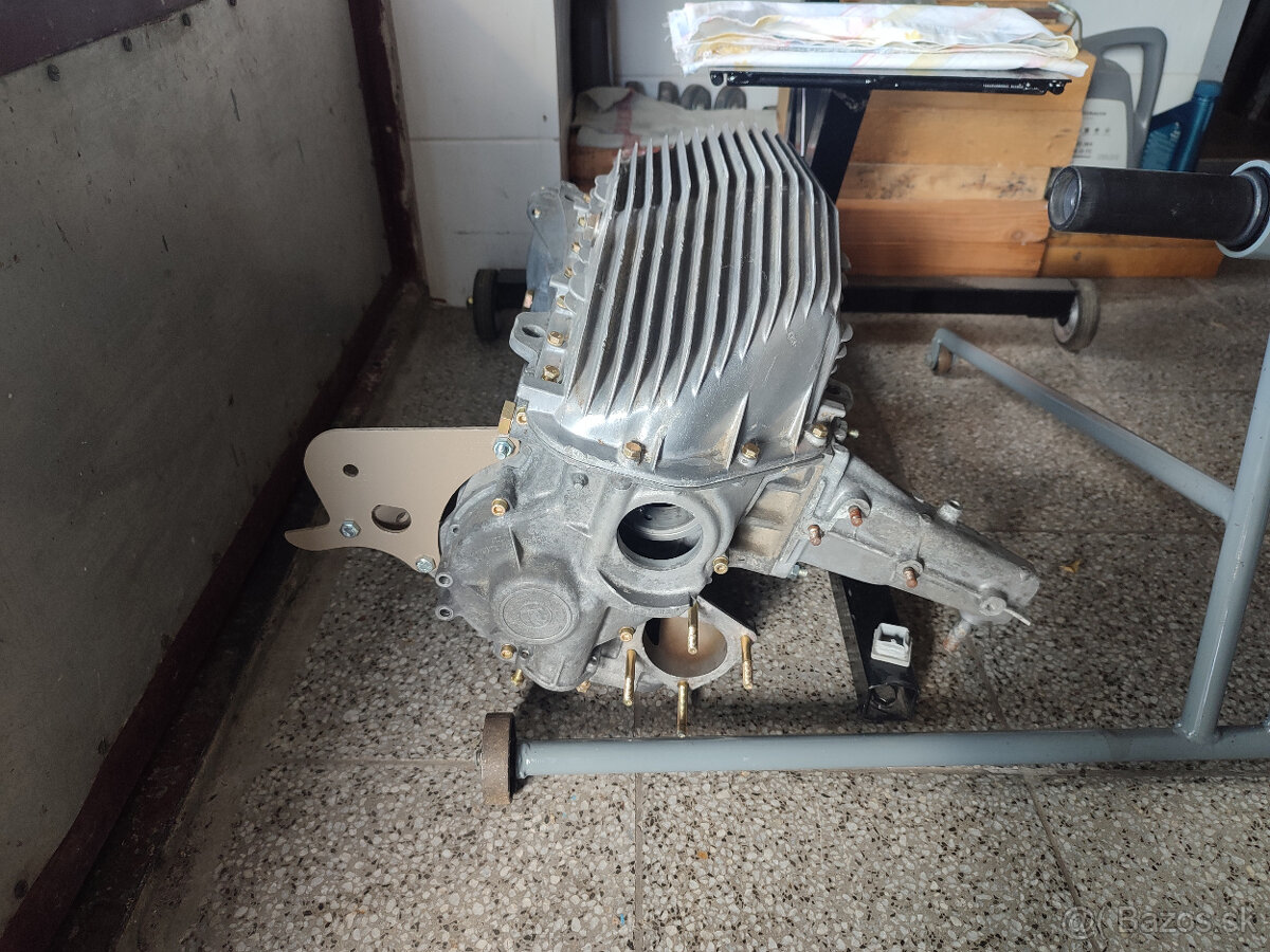 Motor Skoda 130 RS - 3