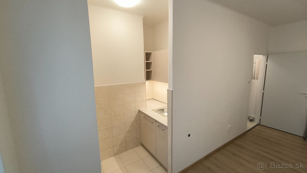 VYMENÍM GARSÓNKU ZA 2 IZBOVÝ BYT - 3