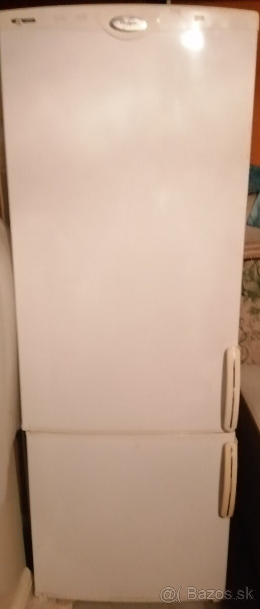 Funkčný motor z chladničky Whirpool ARC 5200 - 3