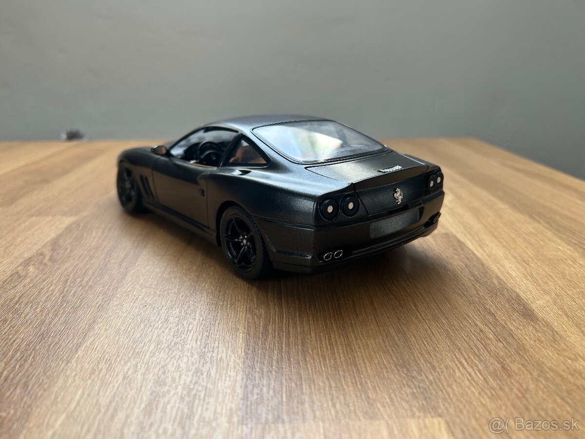 Ferrari 550 Maranello 1:18 Bburago - 3