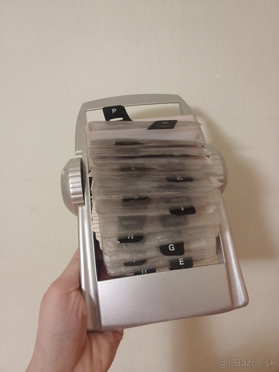 Rotacard rotačný vizitkar na stôl - 3