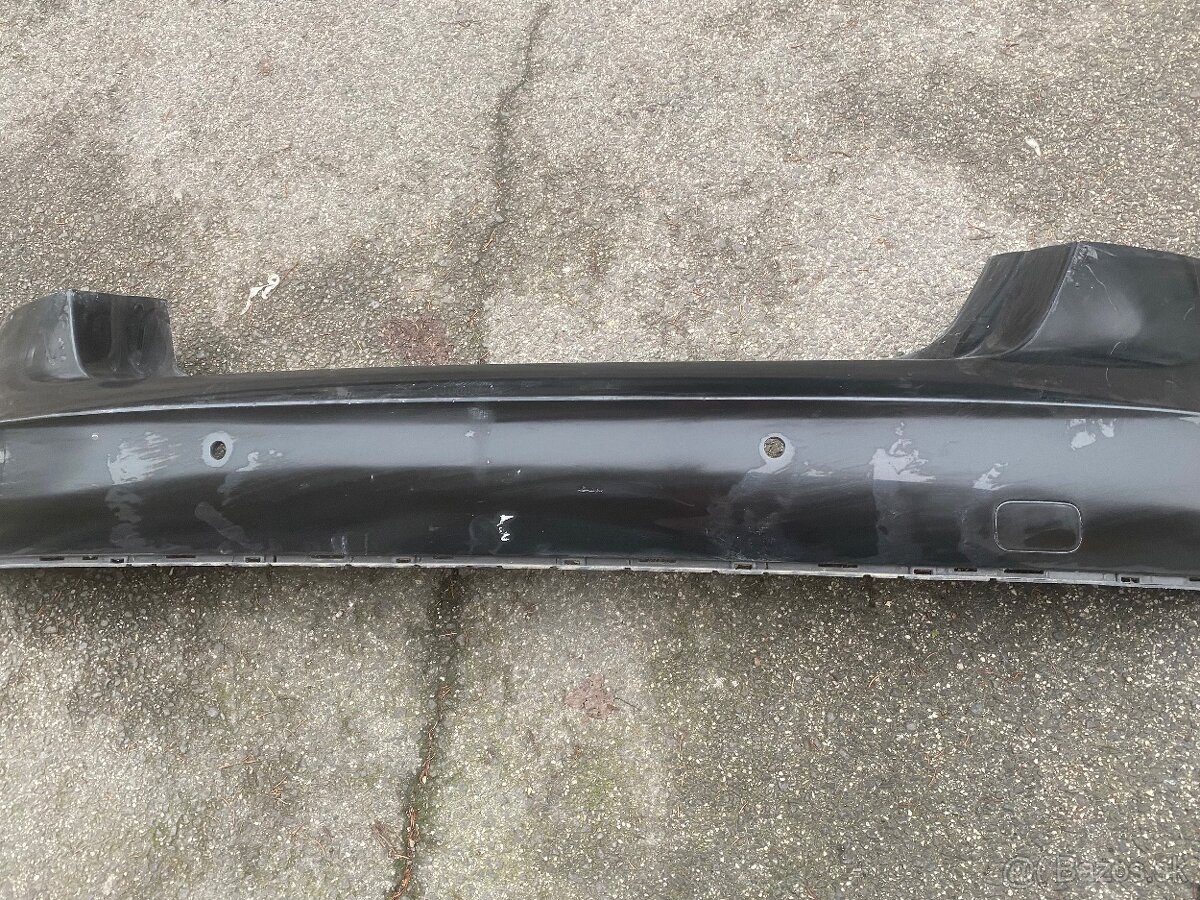 Audi A8 zadny naraznik - 3