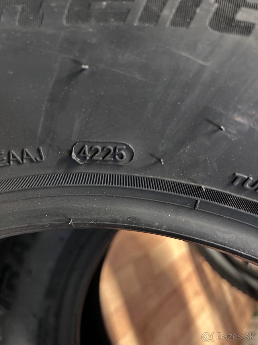 Nové celoročné Pneu 215/65R16 - 3