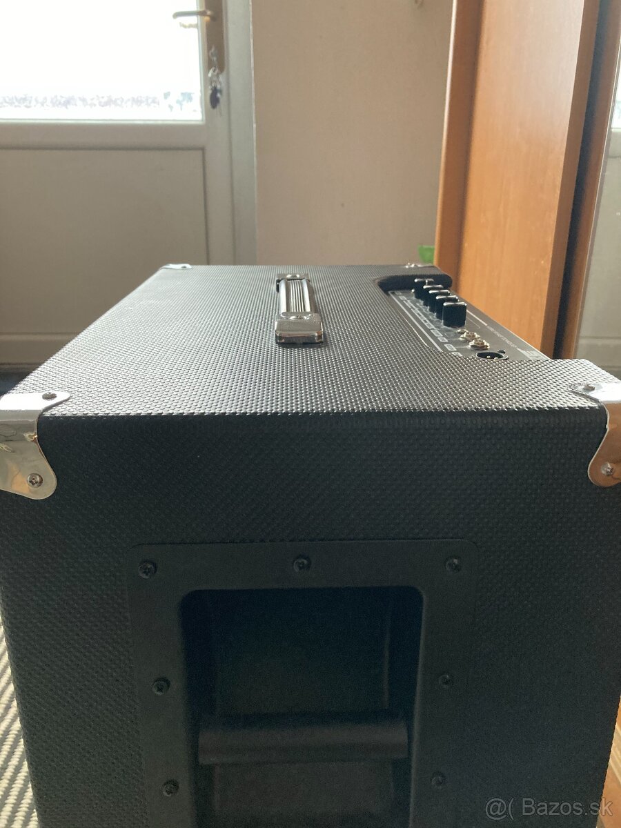 Basové kombo Hartke HD 508 - 3