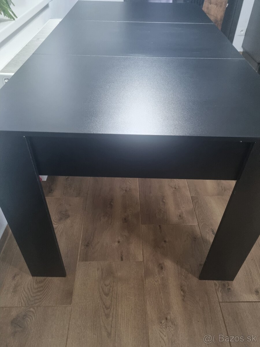 Jedálenský stôl - 3