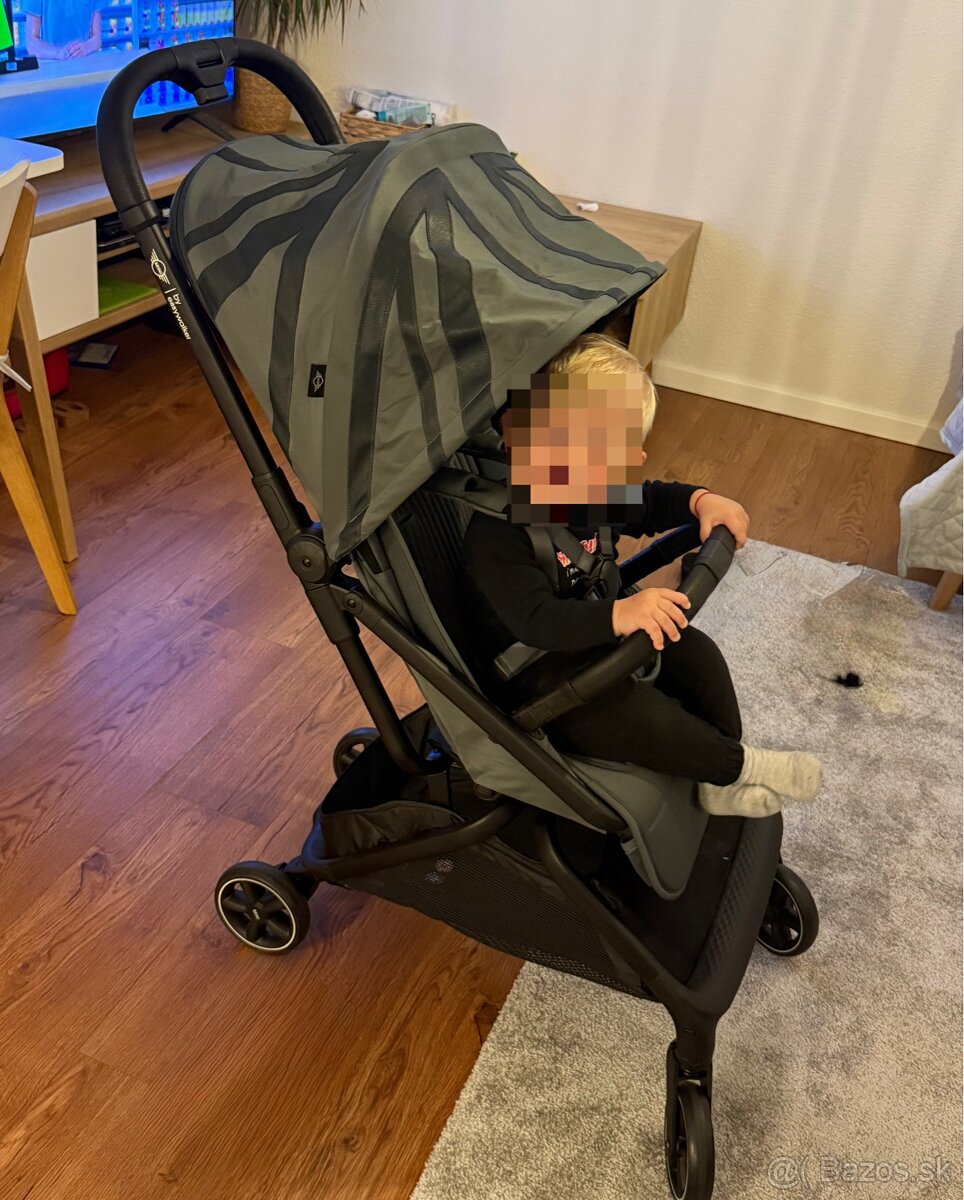 Mini cooper by Easywalker ( vhodný na palubu lietadla) - 3