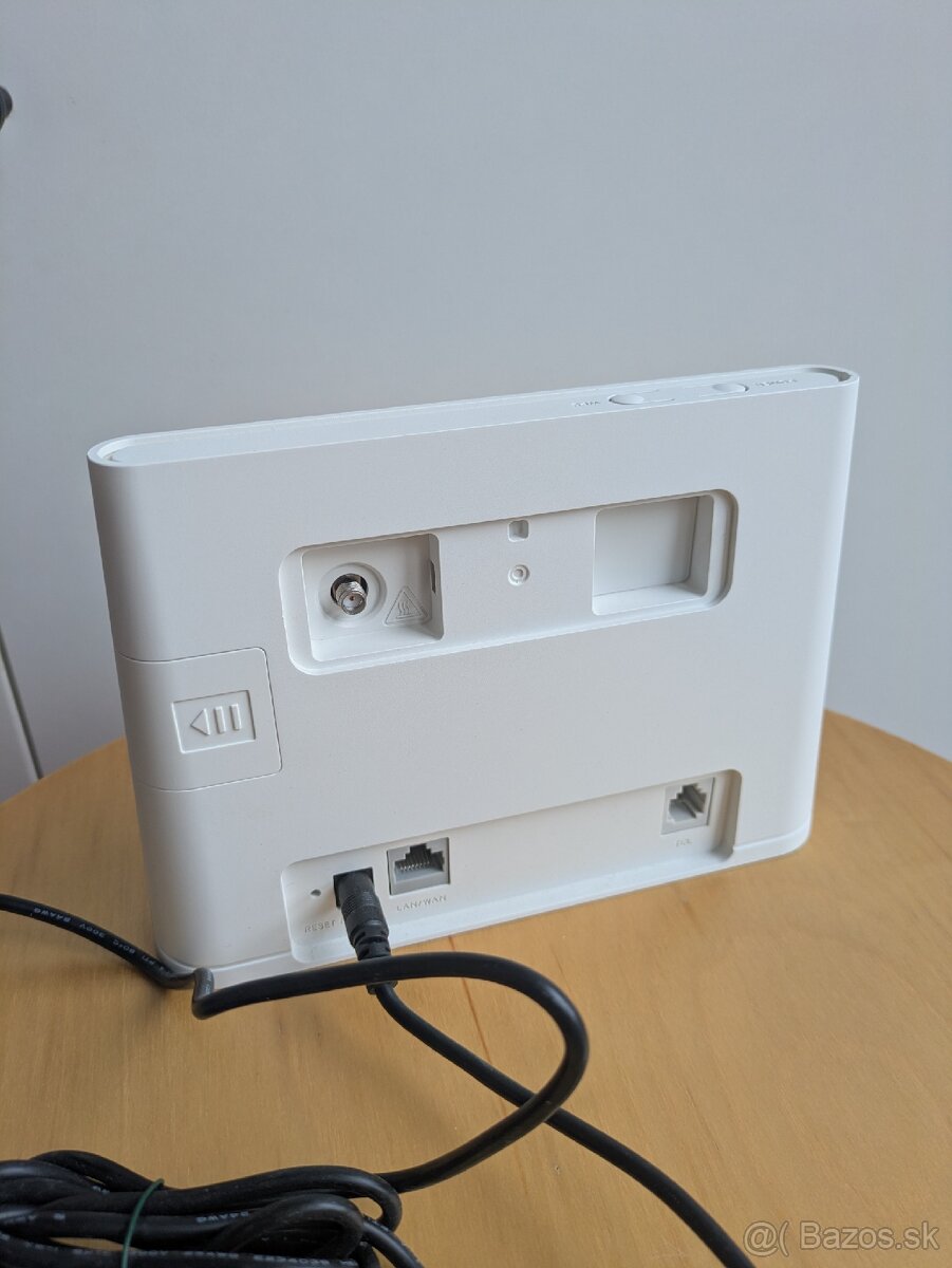 huawei b 311 4G wifi router - 3