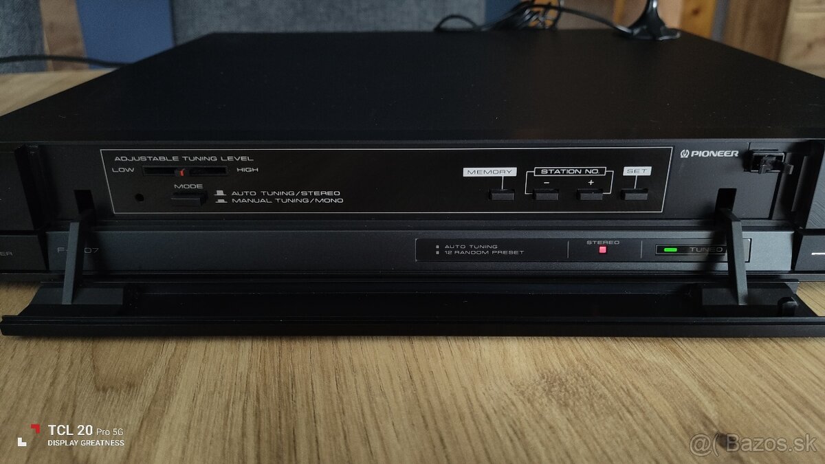 Pioneer F-X707 - 3