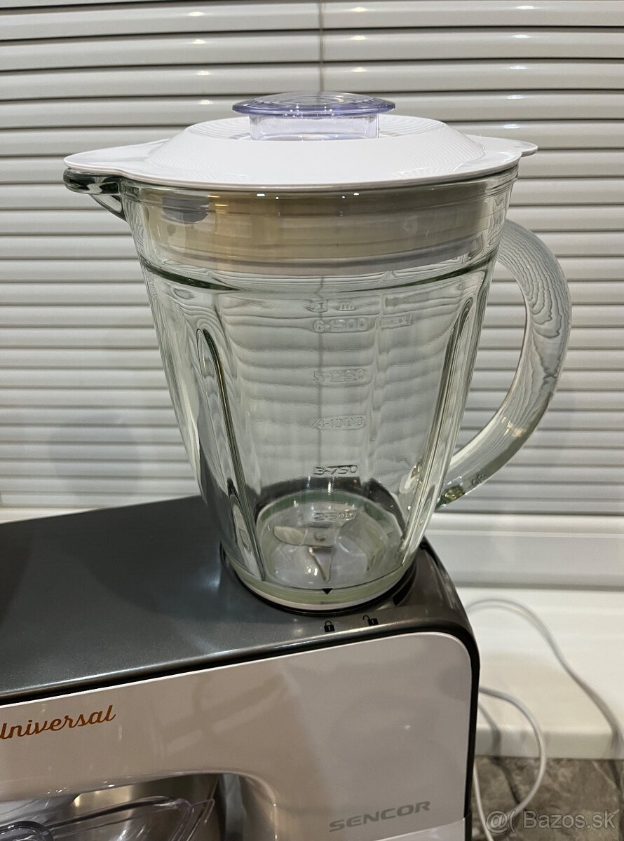 Sencor STM 3700WH 1000w kuchynský robot - 3